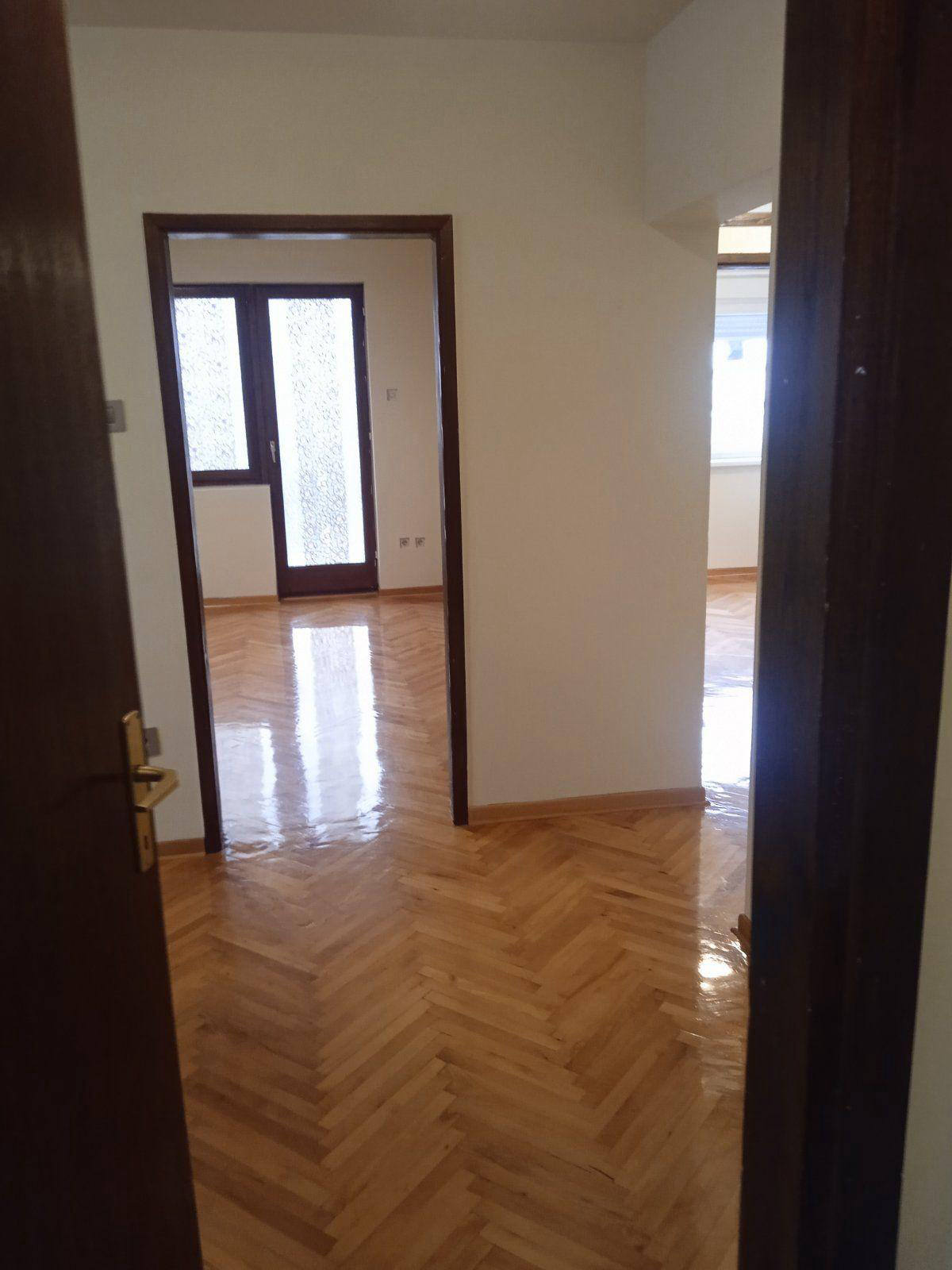 Квартира, 581 м², 95 605$ — FAKTOR